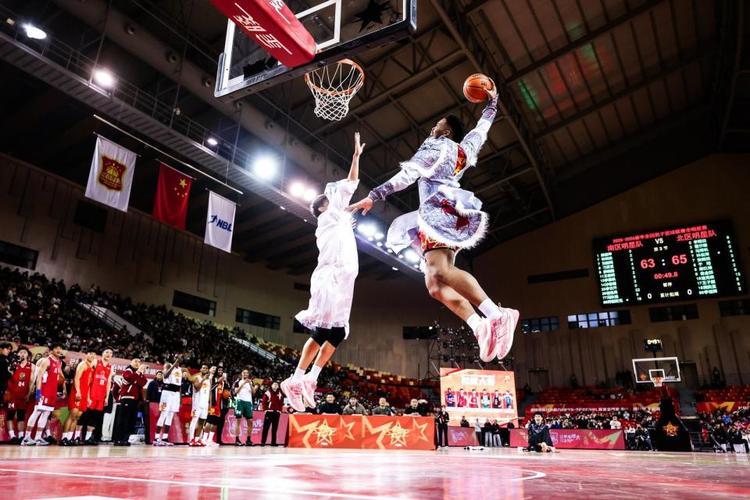 有点尴尬！山东男篮主教练邱彪将成为全明星周末北区主教练，可北区首发阵容无一人来自