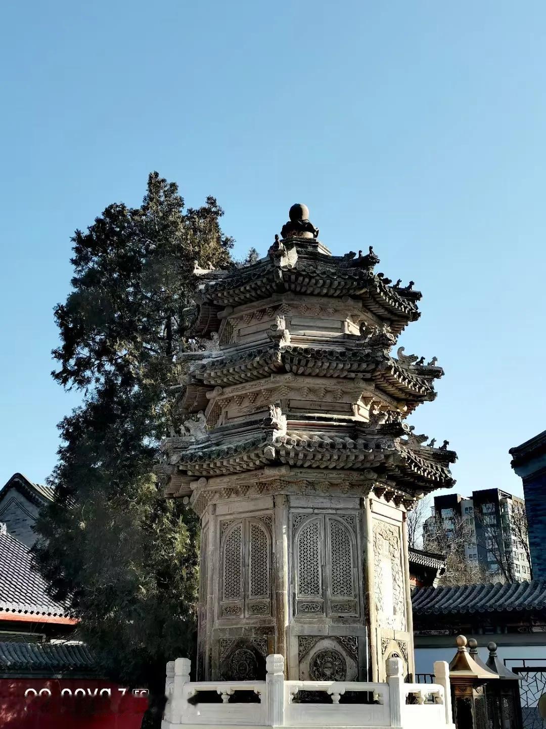 北京道教名观—白云观。北京白云观，位于北京市西城区，建于唐代，是一座历史悠久、