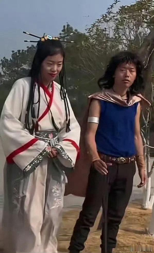 这是什么电视剧来着？如此熟悉，却想不出名字！​