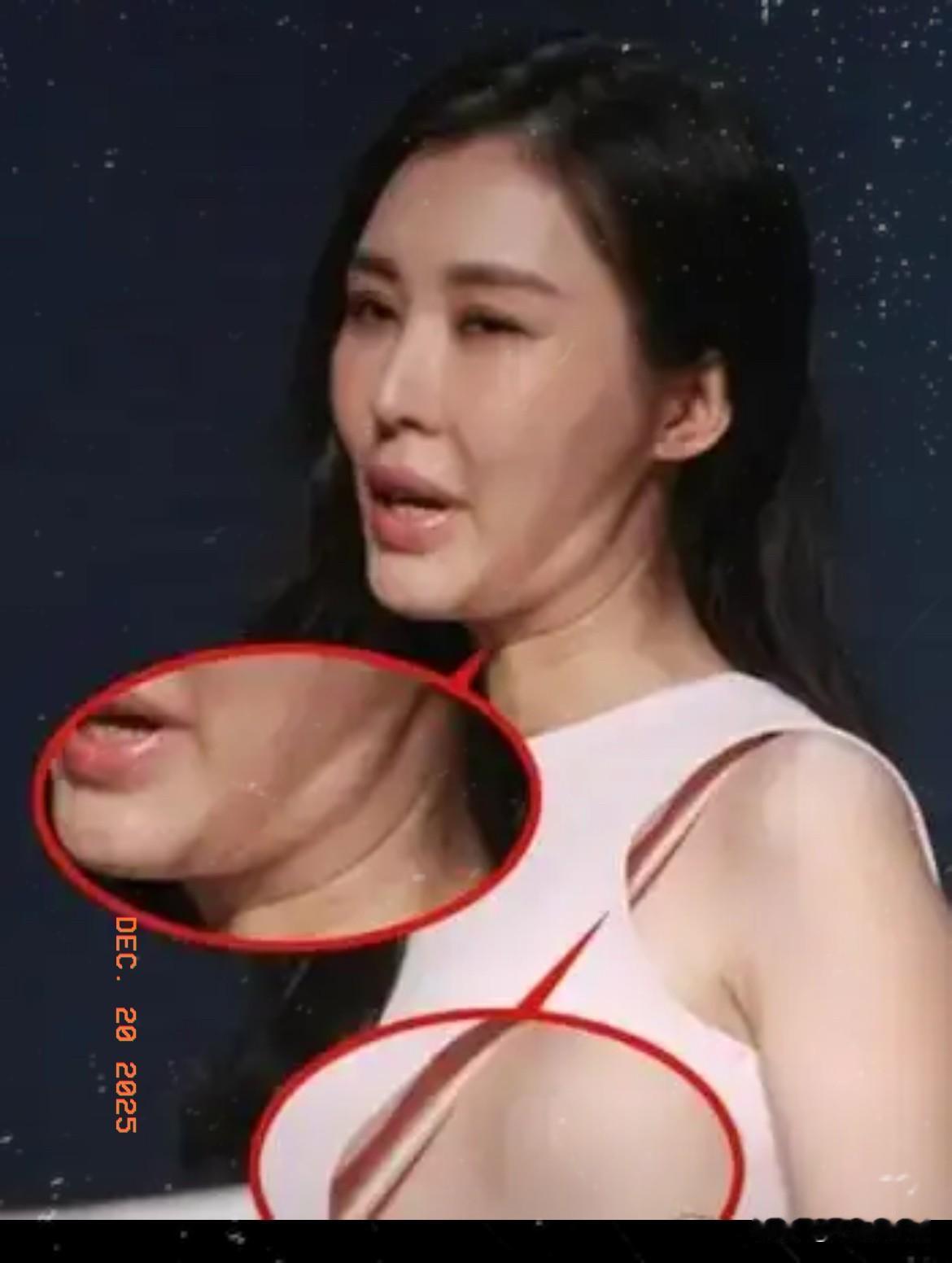 越看越觉得，如今的王石，满是藏不住的不安与慌张，那份他和田朴珺曾立住的“他不