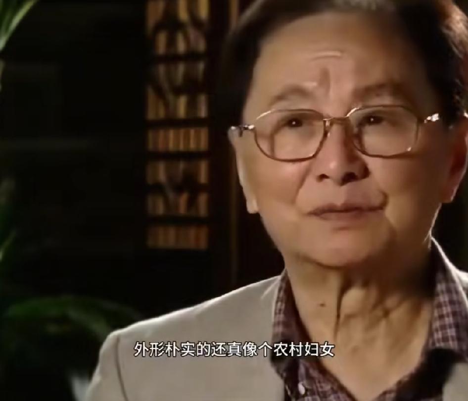 很多观众只记得刘姥姥进大观园时诙谐搞笑的画面，却不知道沙玉华为这个角色付出了多少
