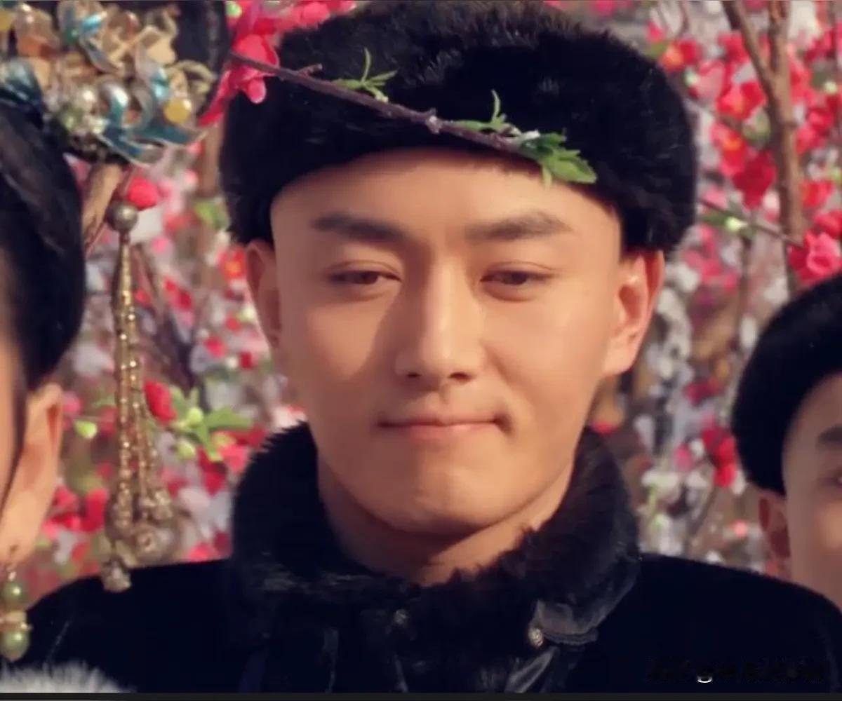 觉得果郡王是知道甄嬛的龙凤胎是自己的孩子，但未必有多爱那两个孩子。果郡王对甄