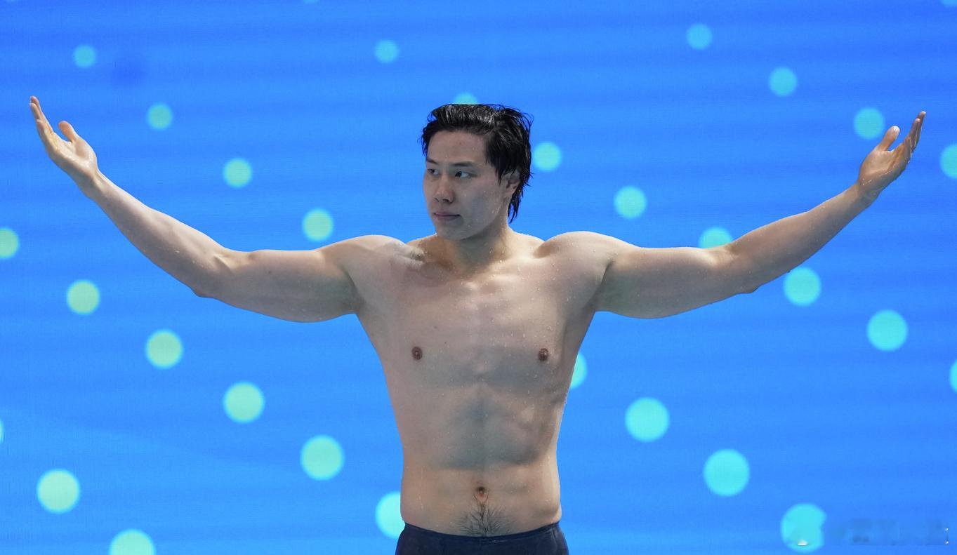 覃海洋率中国泳军亚锦赛首日豪取八冠五人双金无竞争动力覃海洋自我奋斗也有望刷新两