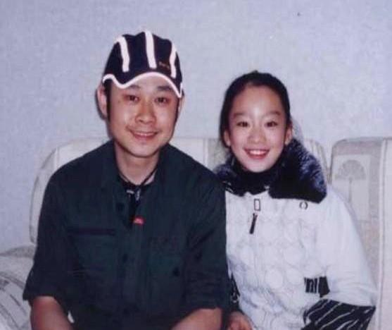 1991年刀郎穷的叮当响，老婆实在受不了，抛下出生40天的女儿跑了，刀郎伤心欲绝