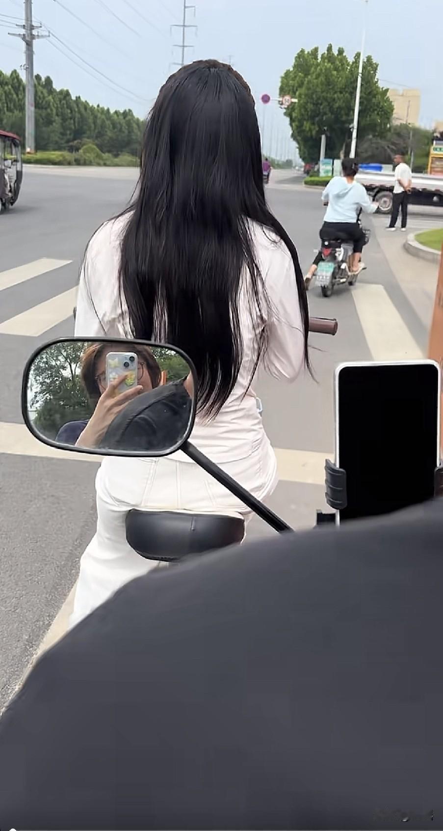 追星和看美女的区别在哪里[滑稽笑]