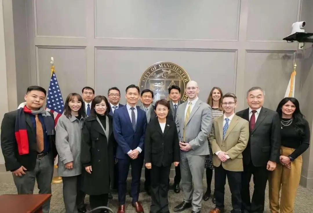 卢秀燕在美大讲“实力”，明显针对郑丽文？3月17日，台湾台中市长卢秀燕在美国外交