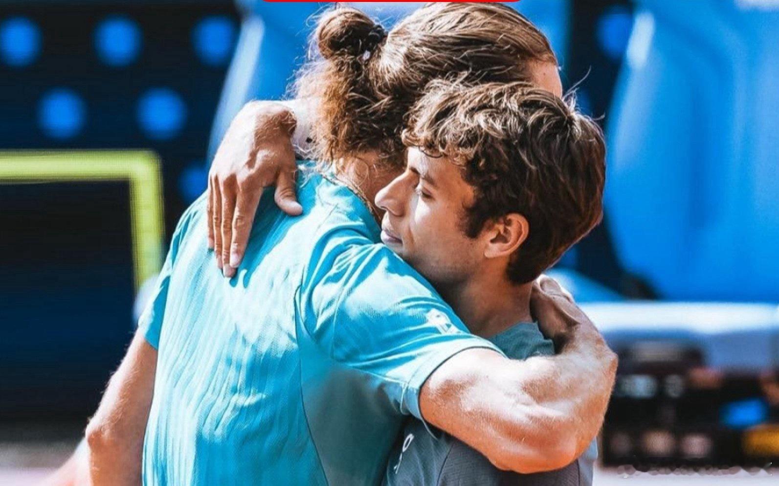 兹维列夫：“我最近打了太多网球，我的双腿已经无法承受更多了，现在休息几天肯定会对