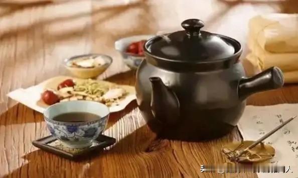 听我一句劝，尤其是女人，真的千万别随便听信中医说自己身子虚，就急着喝中药补气血！