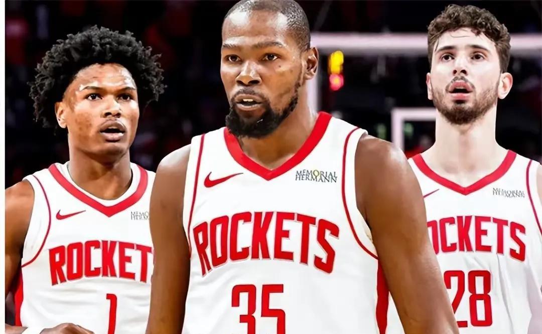 NBA下赛季流量大队1.开拓者队，选中杨翰森，吸引中国大量球迷。2.火箭队，