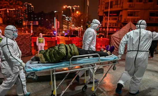 【特朗普最害怕的事到底还是发生了！中国甩出一张王炸，要求对美国进行新冠溯源】