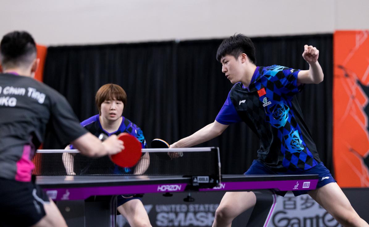 我是看完莎头3:0拿下对方了，回来一看，温瑞博/蒯曼已经3-0拿下黄镇廷/杜