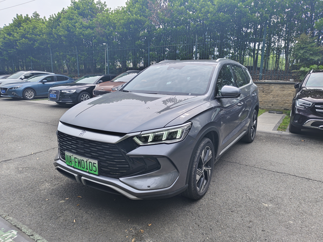 2024款宋proDMI荣耀版顶配充电缺点:1.电池115km保电25