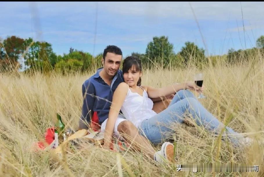 33岁大龄女相亲成功，不到三天，妈妈担心的事还是发生了33岁小丽参加相亲活动，