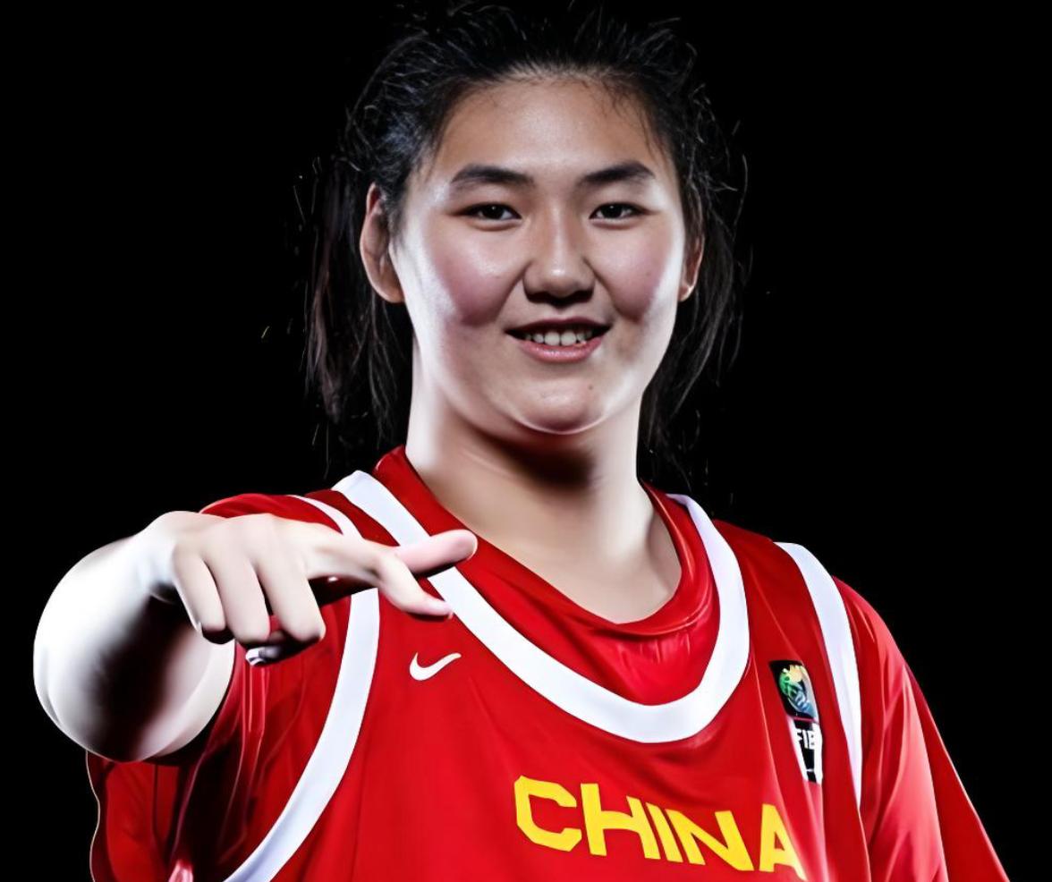 可惜了，2米26的张子宇，再一次无缘WCBA联赛！上赛季，17岁的张子宇，因