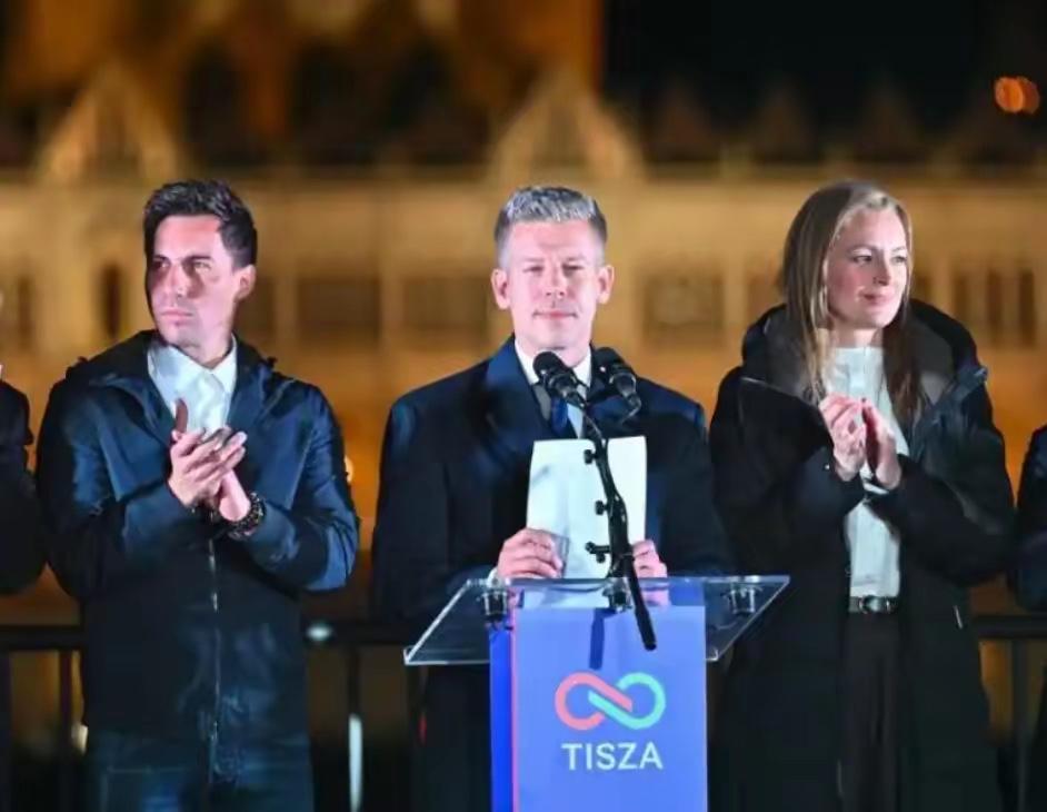 普京和特朗普都没料到的一幕发生，美媒犯嘀咕：怪不得说中国不可战胜！昨天欧洲那