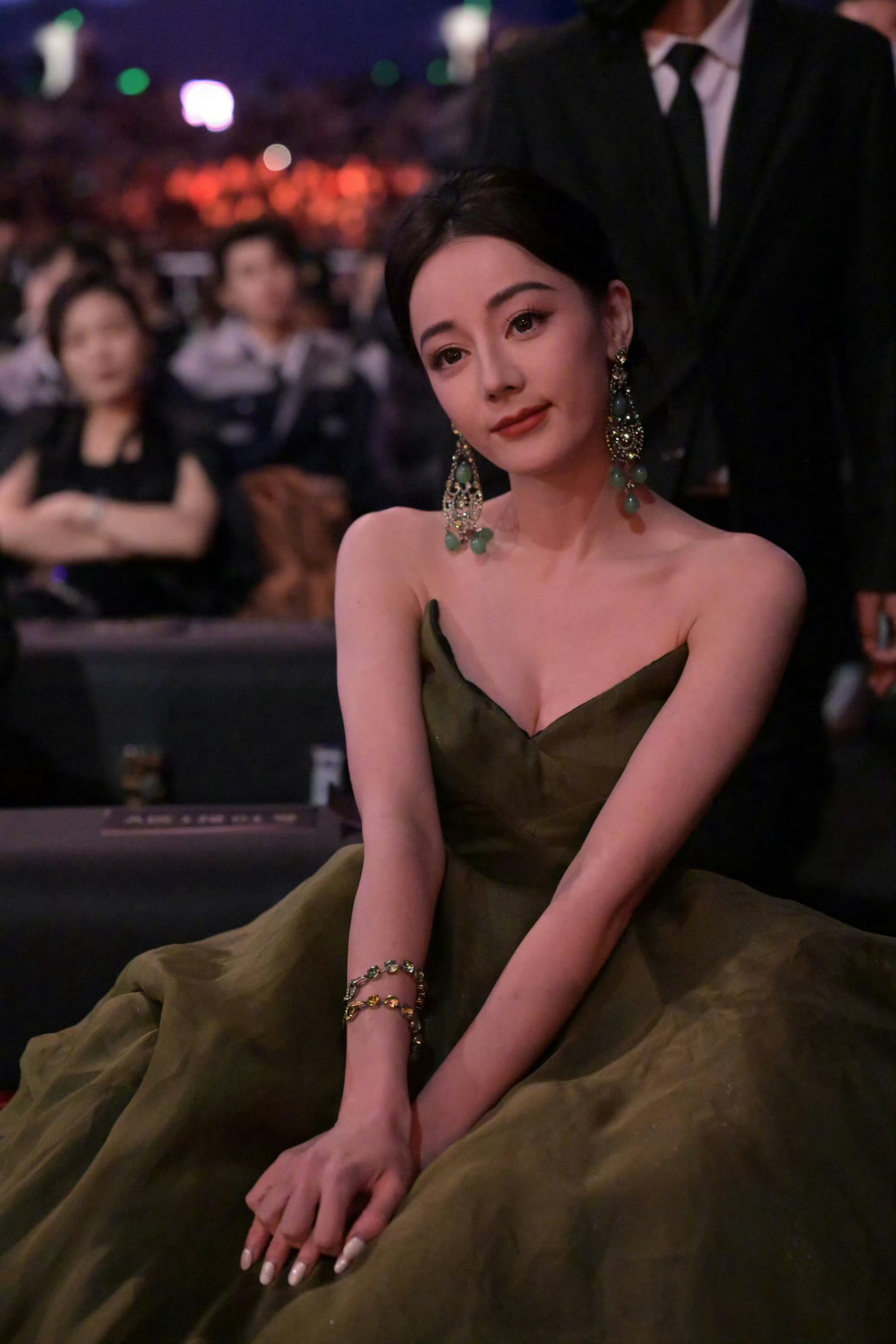 迪丽热巴微博之夜