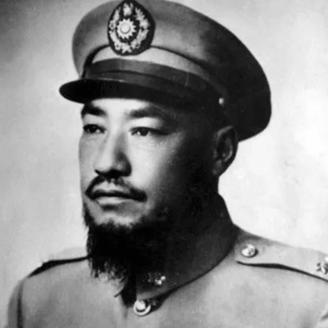 1930年，马步芳在甘州，以训话为名，将冯玉祥部留下的雷振邦旅官员200余人(包