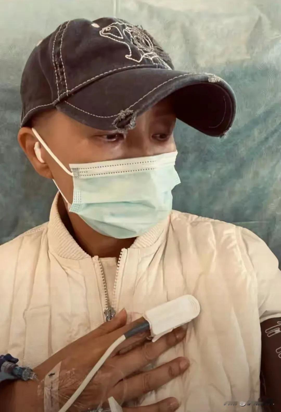 这位51岁的前港姐，真是“抗癌硬核玩家”。癌细胞从乳房跑到淋巴，现在又在肝脏“安