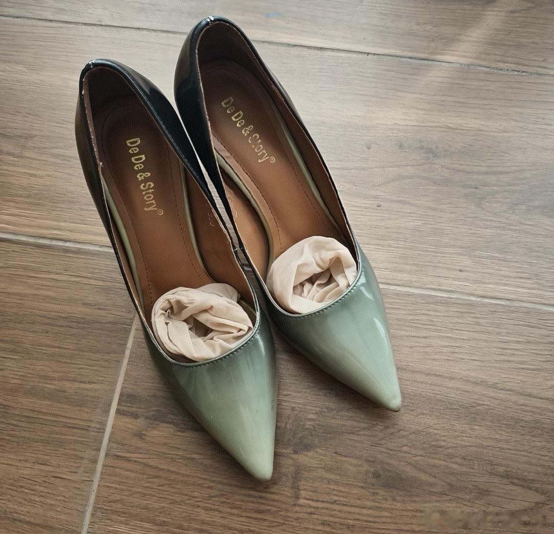 是不是短丝袜，这么放最好