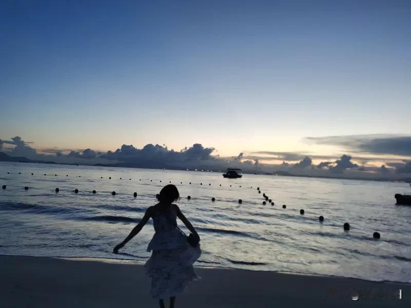 人生的意义在于取悦自己，而不是别人，然而很多人都不明白这样的道理，即使明白了也做