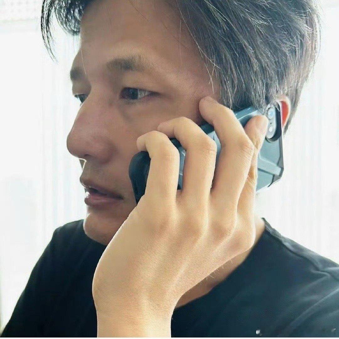 尹子维内娱自己的汉尼拔尹子维的危险魅力太独特！他不需要夸张表演，仅凭微表情和