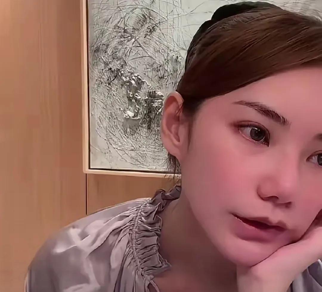 重磅！马筱梅直播透露身体异常，网友猜测：难道是“有喜了”？近日，马筱梅在直播中