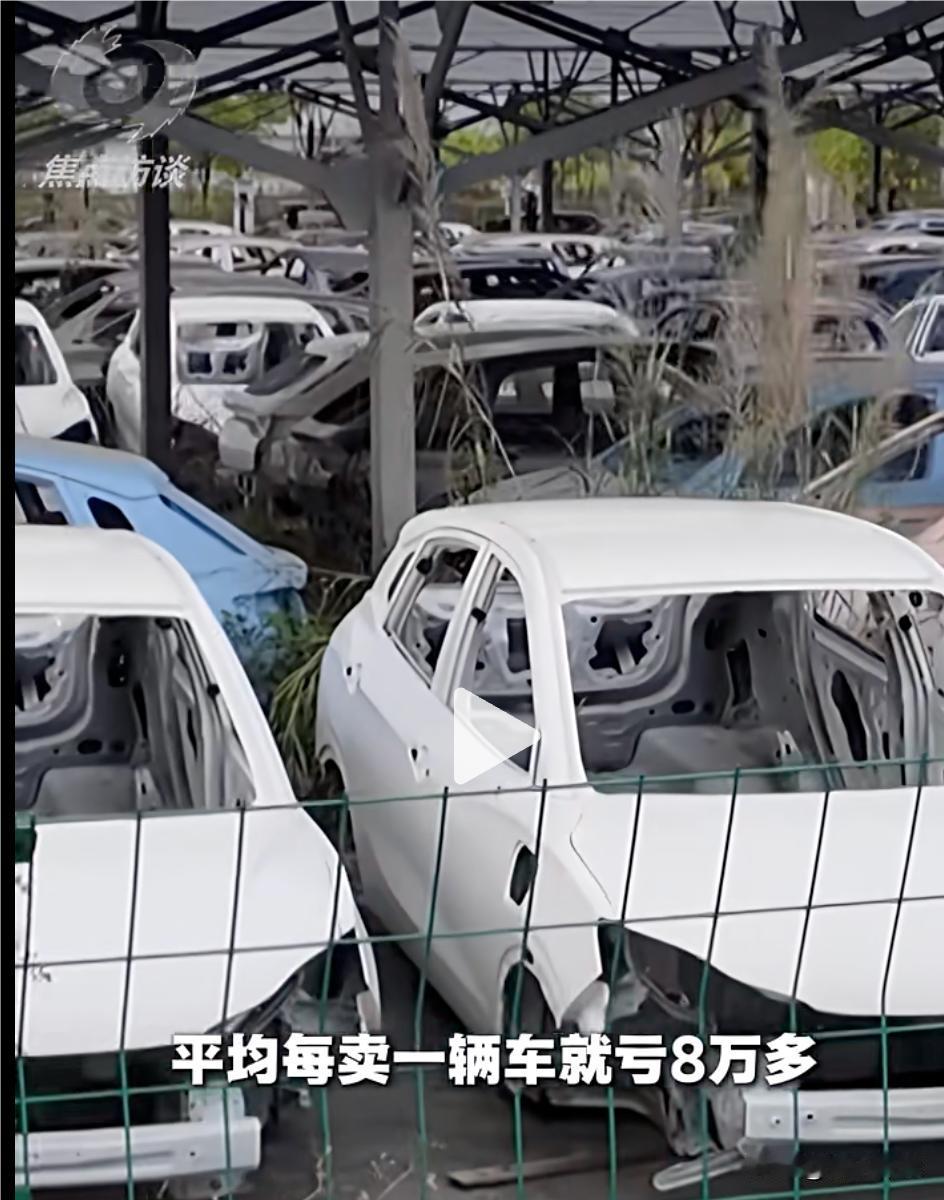 同样是“白送”厂房和钱，合肥活成了教科书，宜春却成了反面案例。哪吒汽车破产