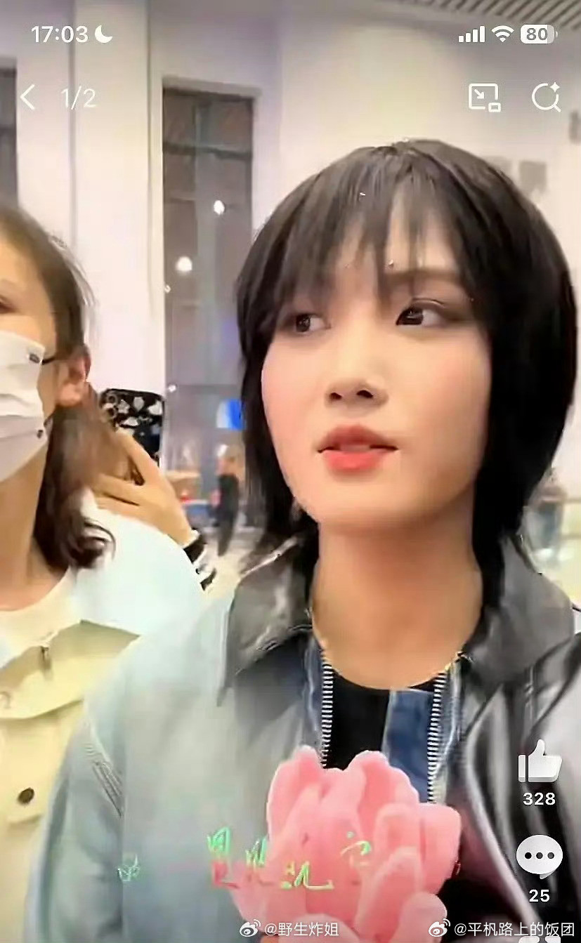 卢昱晓我两个小时前还夸你做男做女都精彩，怎么一场直播就打回原形了