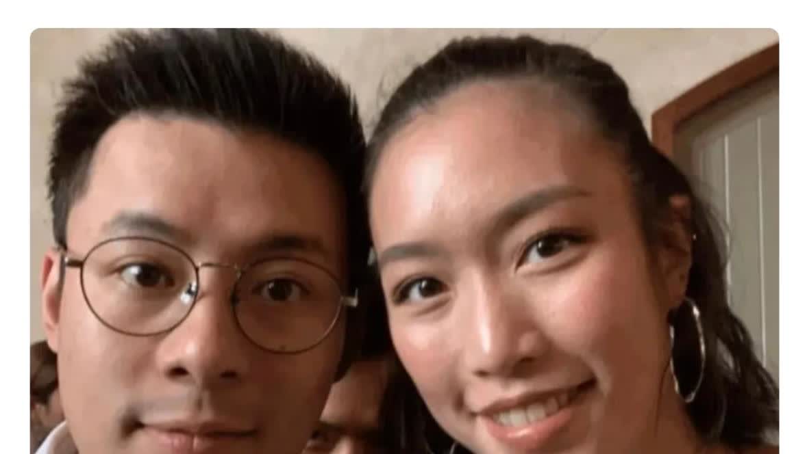 难怪当年章子怡嫁不进霍家。不查不知道，一查霍启仁老婆才发现！不是一般人！