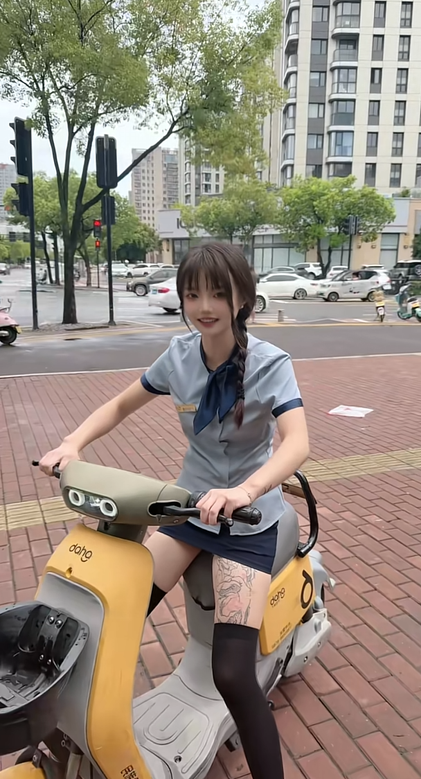 同事辞职了又剩下我一个人了