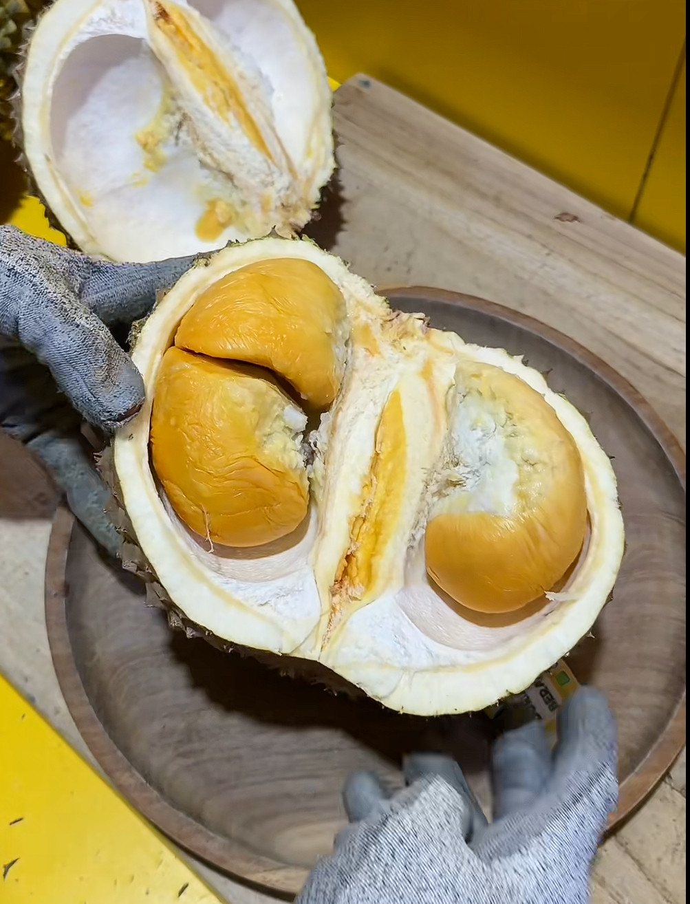 黑刺很好吃啊但是我有个朋友说它是NPC