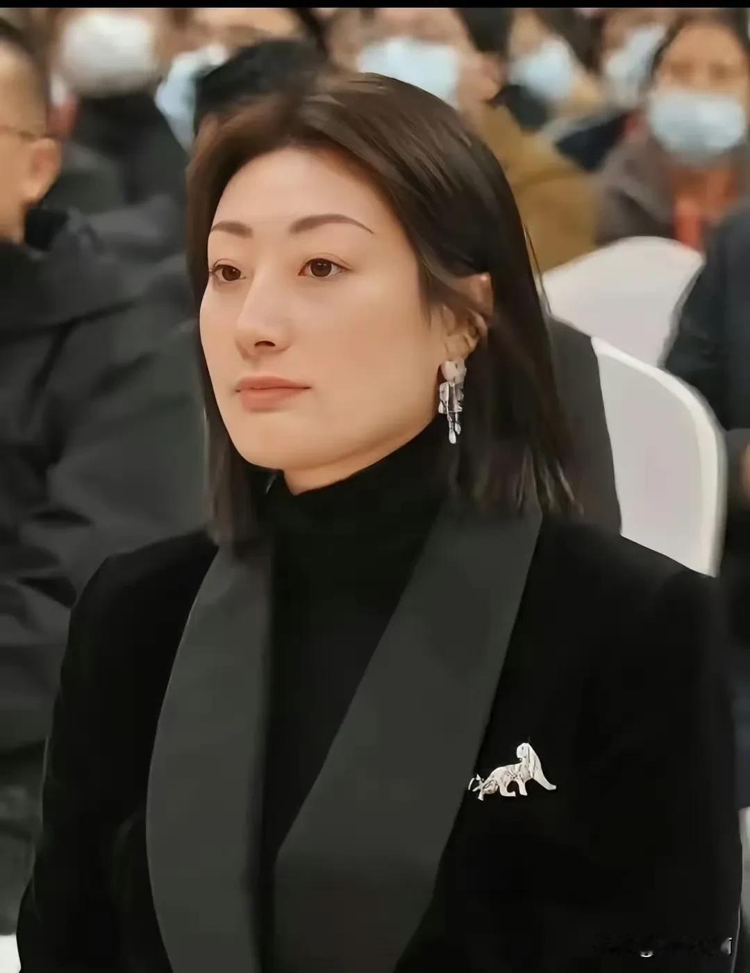 私生子不配，宗馥莉必须赢！庶子是见过光的，明明白白小老婆生的。私生子是见不得光