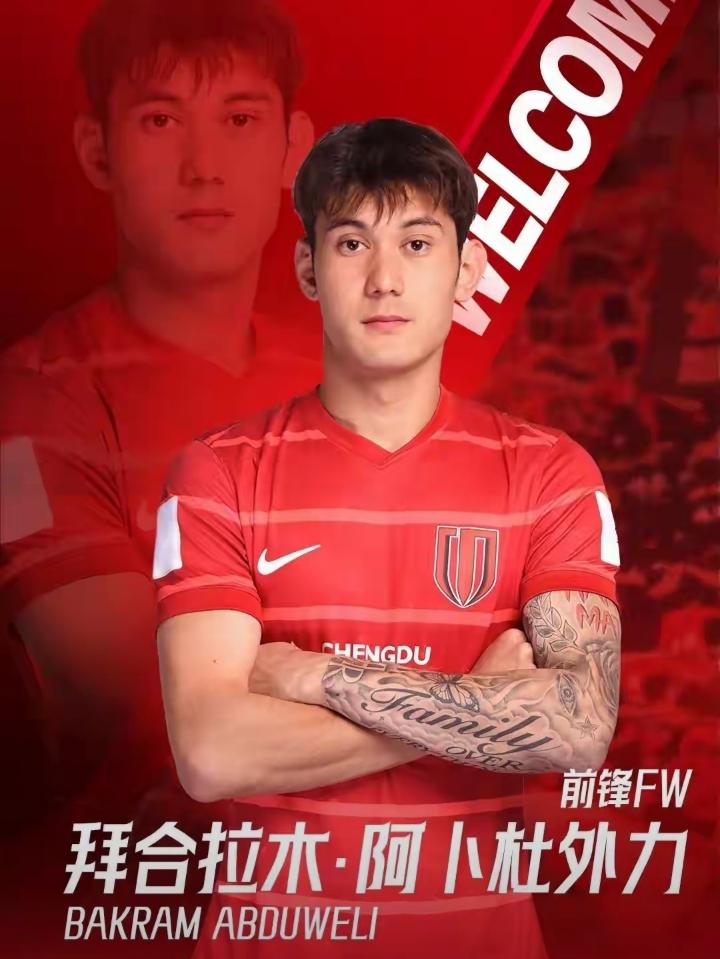足球，是一项从来就不相信友谊第一的运动。以命相搏，才是踢足球的真谛……在这