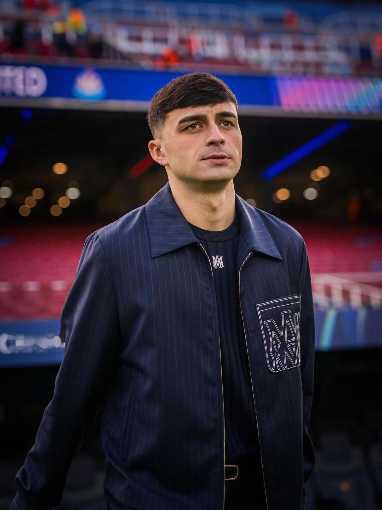 欧洲转会新闻！★慧眼识珠！切尔西前锋加纳乔已经进入了河床的引援名单中，河床主