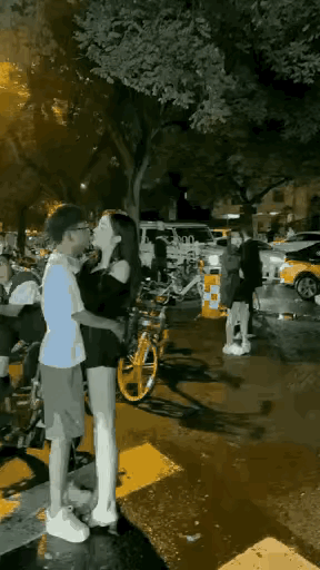 小伙当心了，女生脸色不对​​​