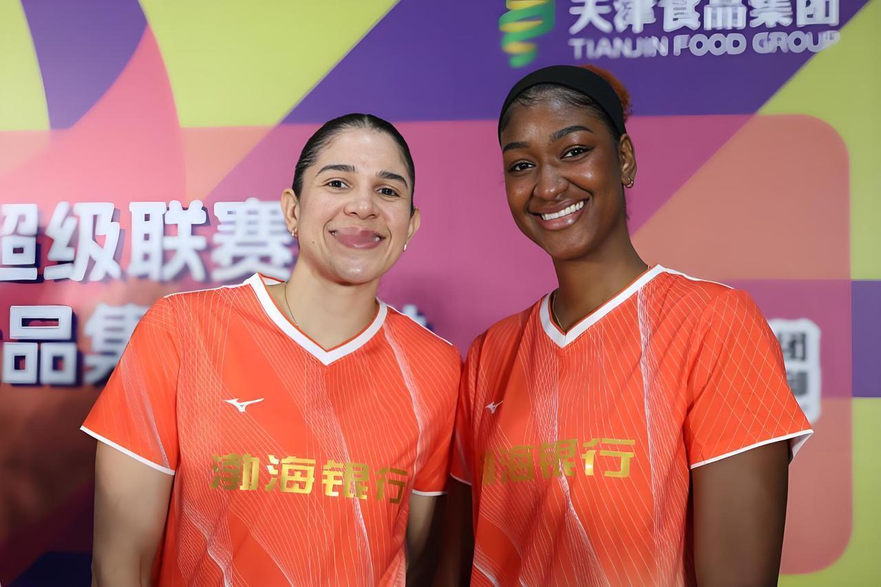 【天津女排3:2福建技术统计小马丁28分】中国女排超级联赛第十轮福建主场天