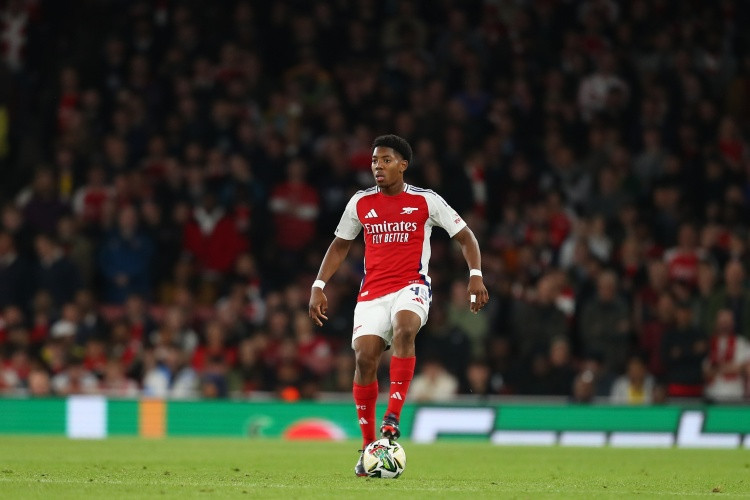 镜报谈英格兰大名单: 总体不错, 但斯凯利和卢克-肖理应觉得不幸