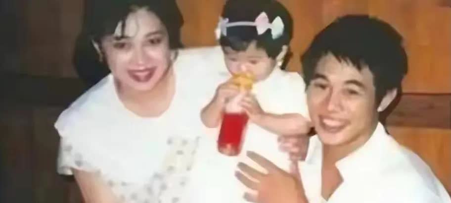 真的没想到黄秋燕离婚后也不要女儿的抚养权呢。本来以为李连杰爱惨了利智，所以跟黄秋