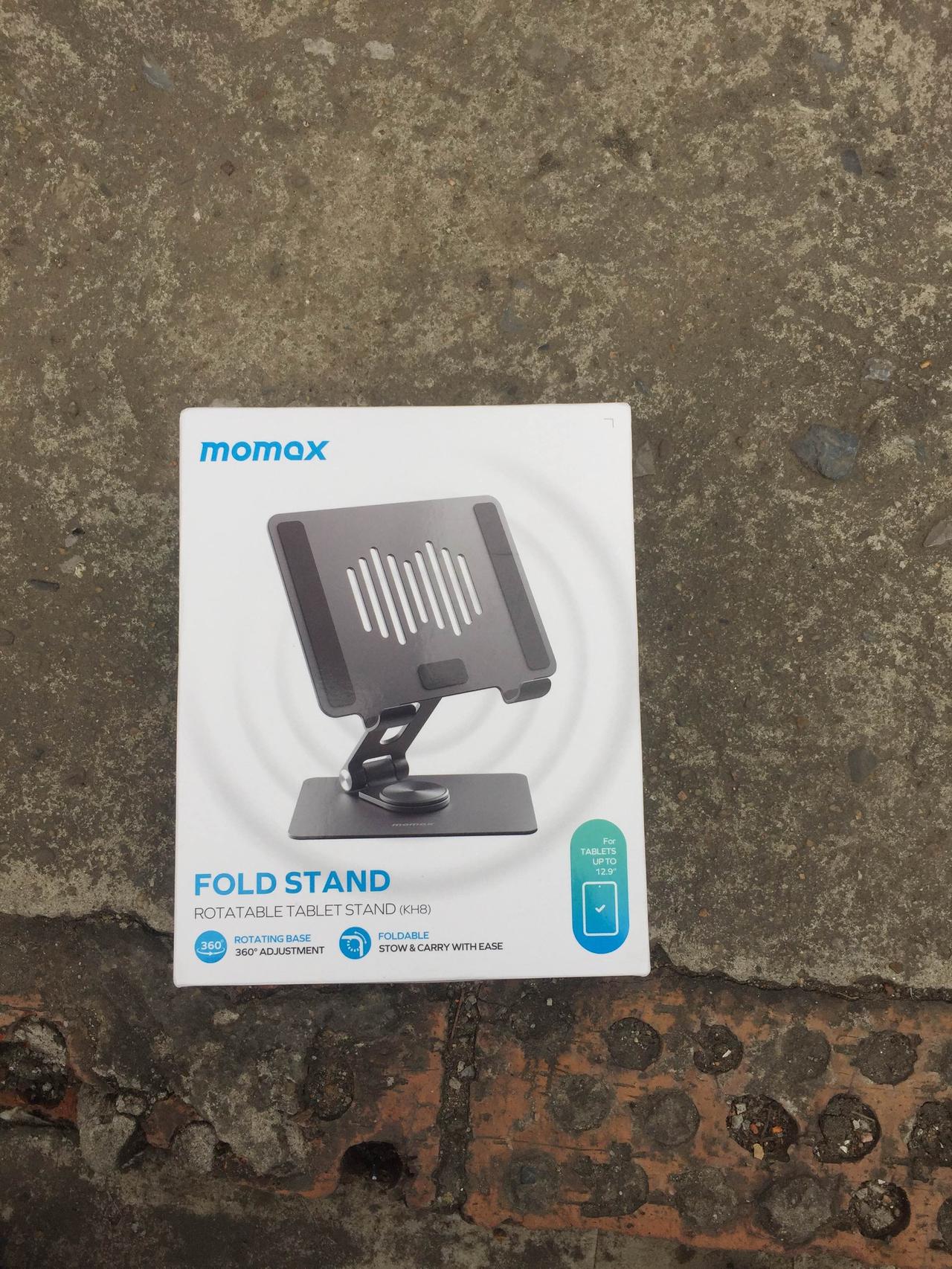 记录我的2026我买了个专门放置平板的物件，它似乎只能适配13尺寸的平板，不过稳