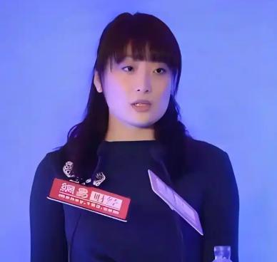 宗馥莉终于发声了！宗馥莉这次说话很稳妥接管娃哈哈一年对家族纠纷闭口不提