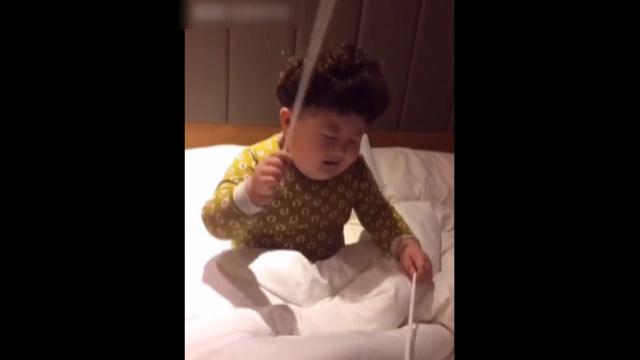 跳舞视频小孩唱歌 13595418890223925734.jpg?id=0