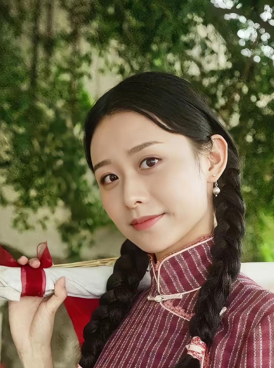 王晓慧推掉刘德华到场的首映却单独接受凤凰卫视采访，缘由很简单早前香港那场电