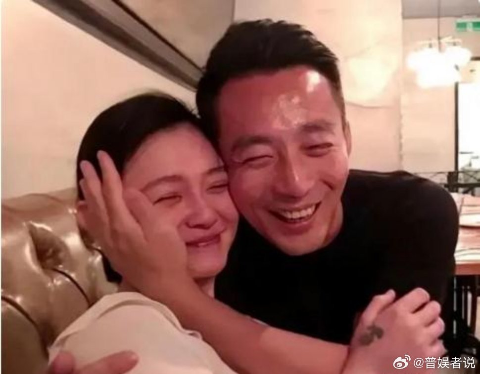 很多人说，大S当初是因为太爱汪小菲，才赌气嫁给了具俊晔。但据她身边的人透露，包括