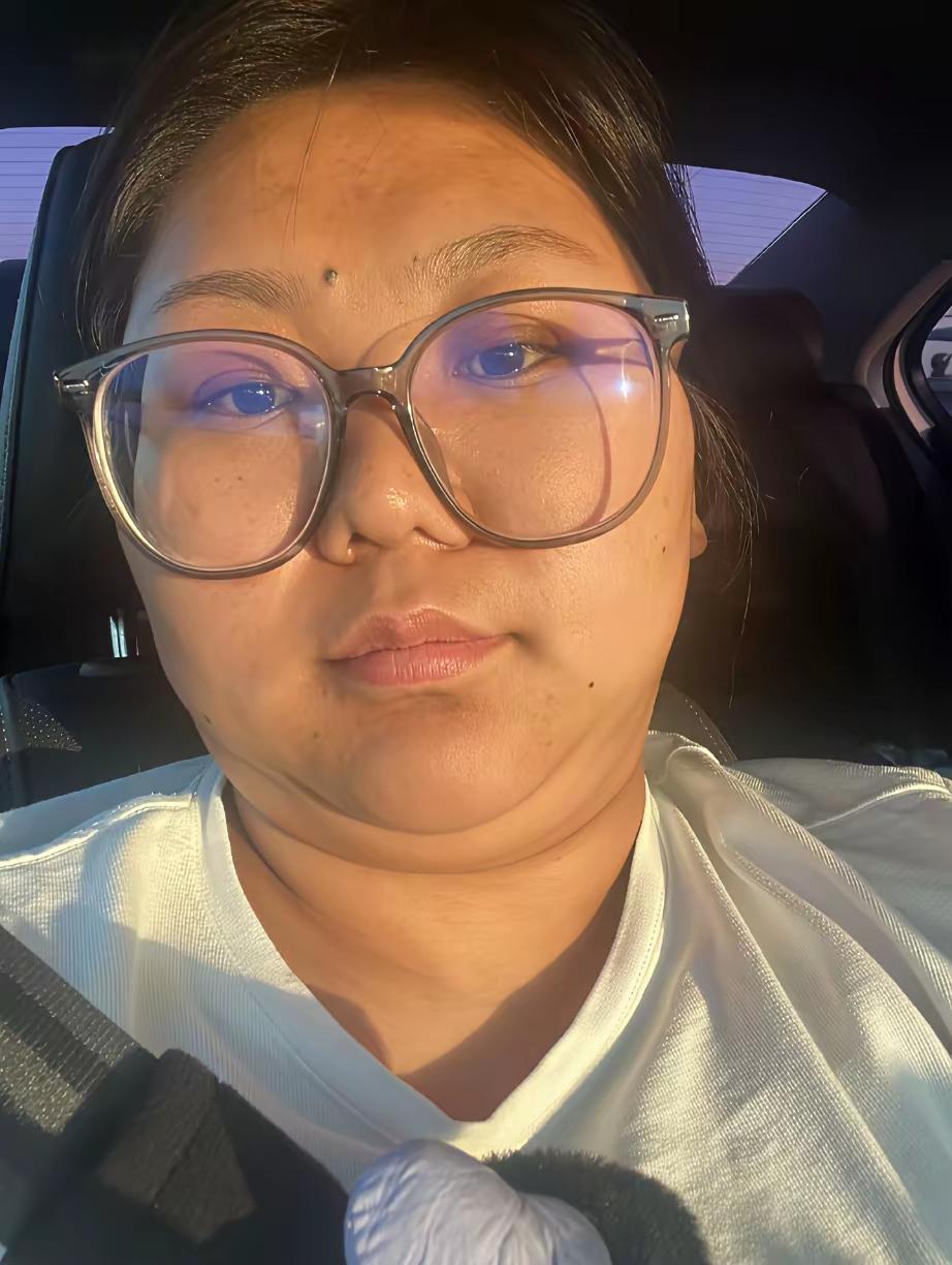 女子吐槽说，她今年35岁，国企上班，月薪一万元，找男朋友要求不高，不图长相，高子