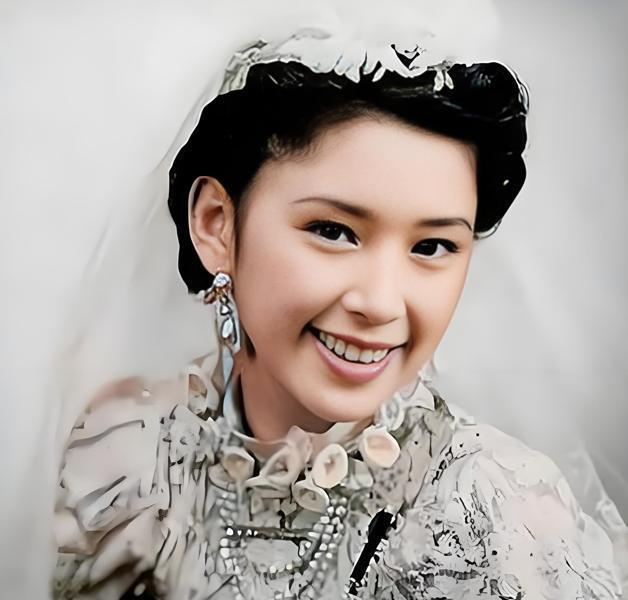 1966年，27岁的胡友松发现生理期没正常来，便问75岁的丈夫李宗仁怎么办。谁料