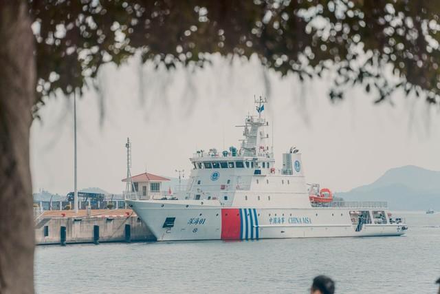中国海警海上执法有五大核心任务。维护国家领土主权和海洋权益方面，会对黄岩岛、金