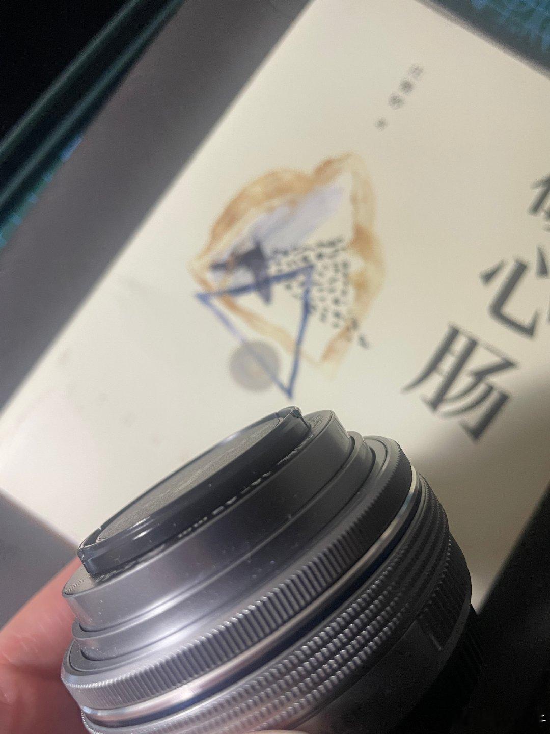 出国旅行之前，相机镜头排线断了在单位地下车库和一个网约车撞了[笑着哭]朋友们说是舍财免灾以后肯定顺顺