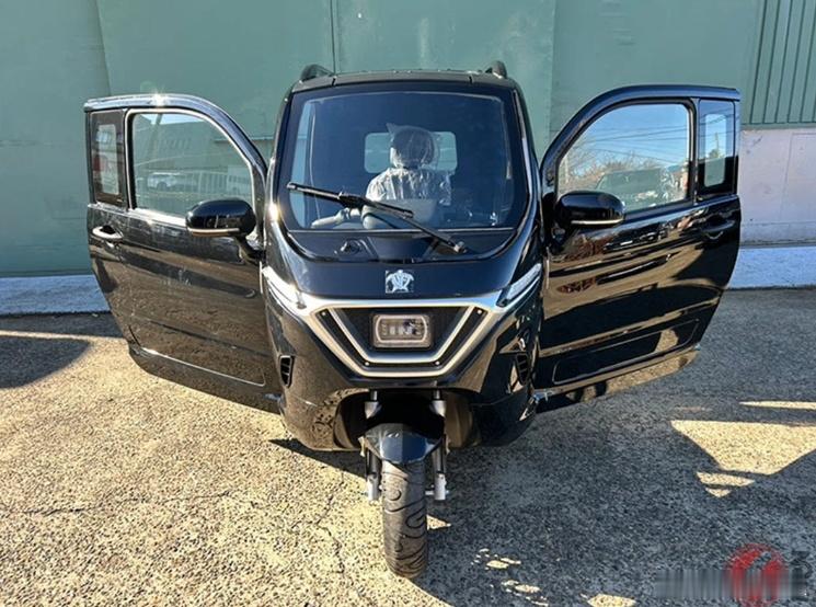 日系车粉丝骂街最脏的一集：又一个新款老头乐在日本狠狠上市了，售价143万日元，续