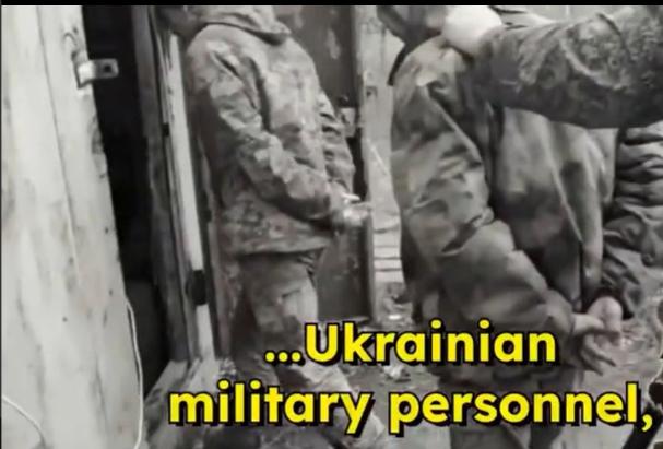 大批俘虏又来了，乌友们不用再大捷来反驳了。这两天乌军在红军城方向遭受了惨重损失