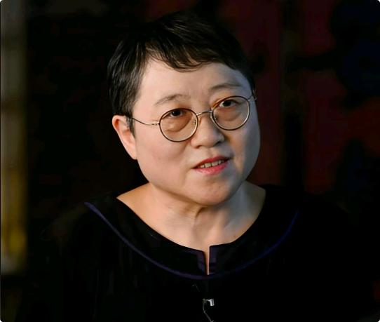 性学专家李银河说：“男人追女人，就是为了睡她。二十岁是这样。四十岁是这样。六十岁